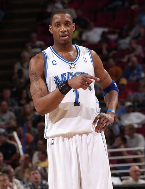 曼联球员身价更新，姆伯莫7500万欧领衔（曼联球员最新身价出炉：姆伯莫以7500万欧暂列榜首）