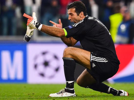 日职乙战报：山田元气一夫当关，秋田蓝闪电0-0仙台七夕（日乙战报：山田元气铁壁镇守，秋田蓝闪电与仙台七夕互交白卷）