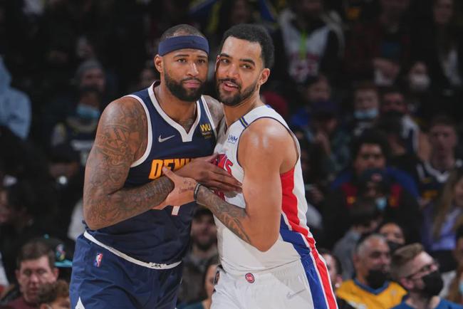 韩鹏：我是否留任是由俱乐部考虑，瓦科在我们心里已是金靴（韩鹏：去留由俱乐部决定，瓦科在我们心中已是金靴）