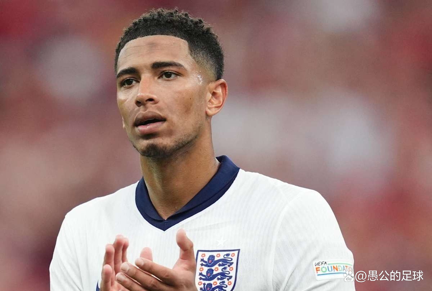 记者：米兰总价800万欧报价门将雨果·索萨，被科林蒂安拒绝（记者：米兰出价800万欧求购门将雨果·索萨，遭科林蒂安回绝）