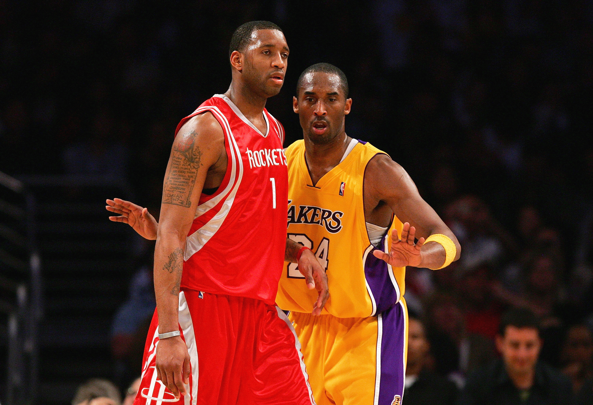 克雷伊奇速射三分，点燃老鹰反击之火（克雷伊奇快速三分，引爆老鹰反扑势头）