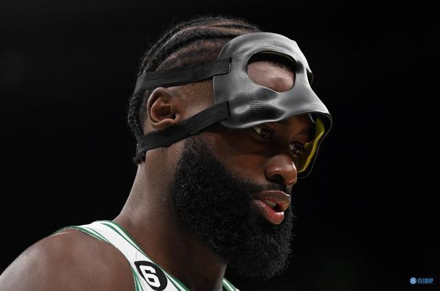 此次未入选巴西队身价前10：拉菲尼亚、萨维尼奥、马丁内利在列（本期未被巴西队征召的身价TOP10：拉菲尼亚、萨维尼奥、马丁内利上榜）