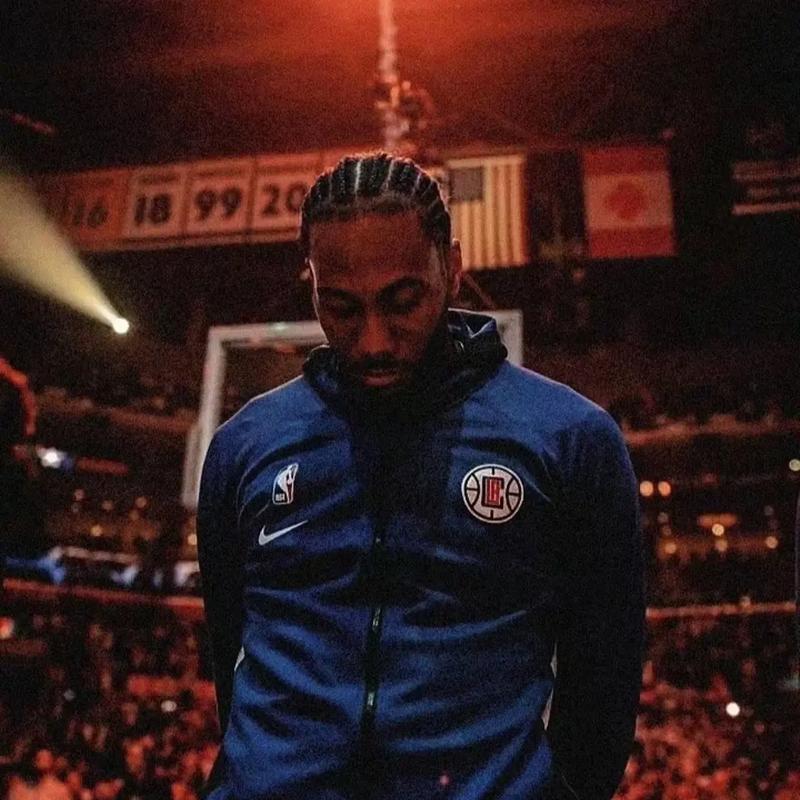 罗体：迪巴拉因发烧缺席罗马的训练，多夫比克恢复跑步练习（罗马体育报：迪巴拉发烧缺席罗马训练，多夫比克重启跑步训练）